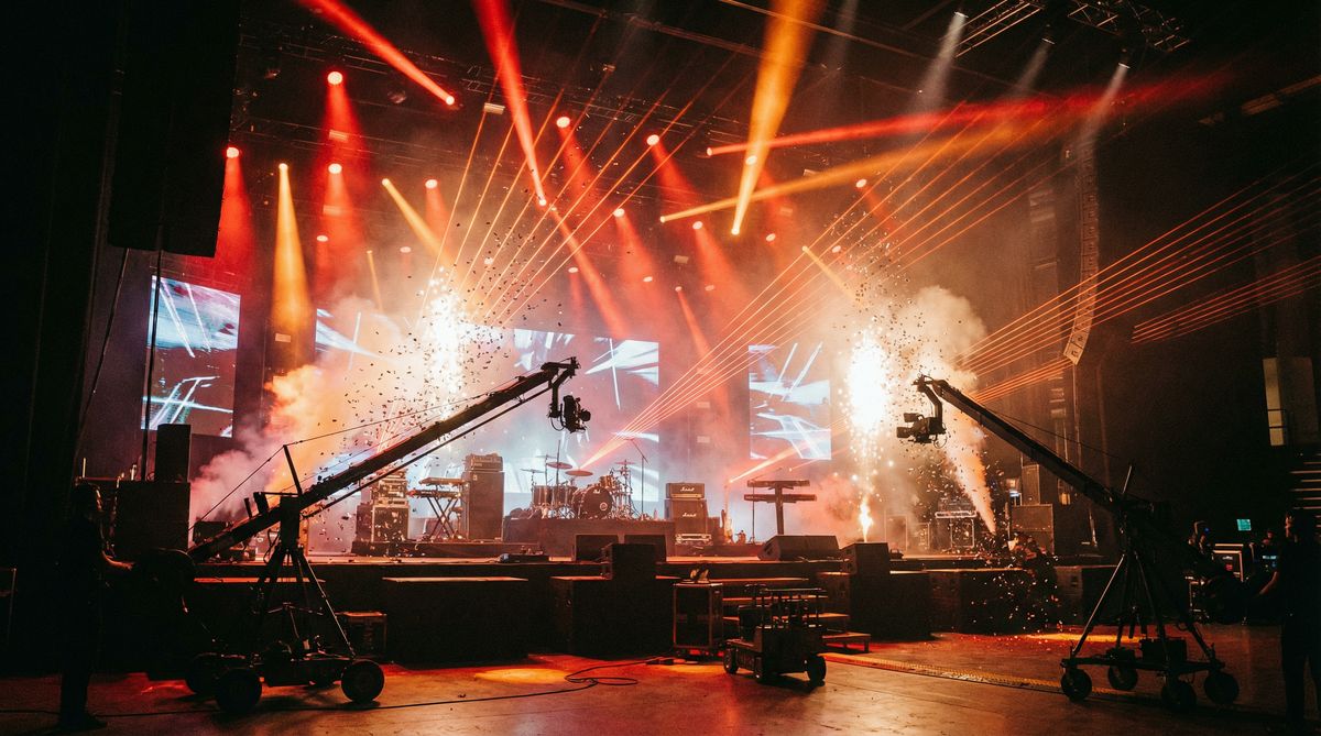 午夜大片精选：演唱会MV视频